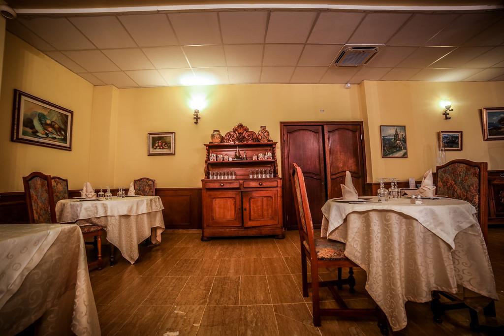 Hotel Castellu Rossu Lucciana (Corsica)